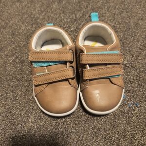 Brown Ten Little Shoes Toddler 6.5